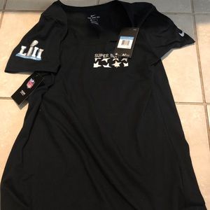 Womens Nike shirt